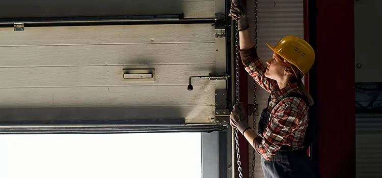 Addressing Common Garage Door Stoppage Issues in Banning, CA