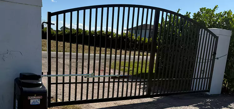 Driveway Fence Repair Banning
